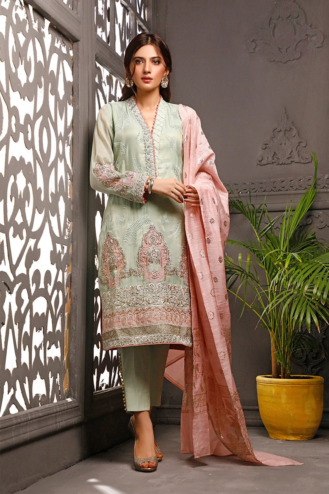 Handwork Embroidered Khaddi Net 3pc Suit | Nikhaar | S771